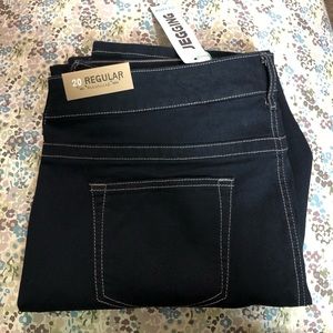 Maurices Denim Skinny Jeggings. Size 20